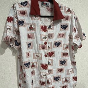 Vintage DONNA USA teddy bear‎ & hearts blouse